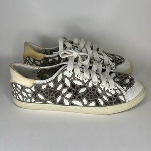 tory burch shoes sneakers floral women size 10 white/gray color beautiful